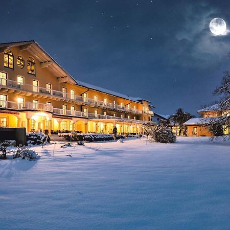 Wellness Natur Resort Gut Edermann 타이젠도르프 외부 사진
