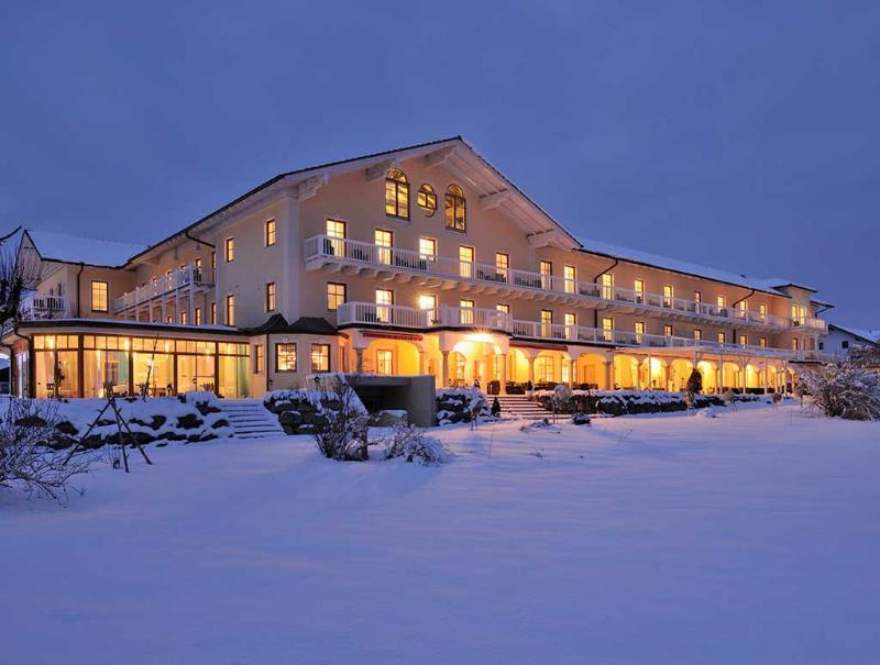 Wellness Natur Resort Gut Edermann 타이젠도르프 외부 사진